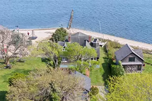 4 Shore Rd, Bellport, NY 11713 - Photo 23