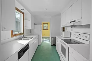4 Shore Rd, Bellport, NY 11713 - Photo 13