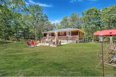 3 Emily Court, Hampton Bays, NY 11946 - Photo 19