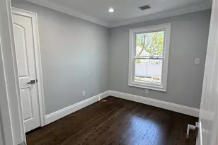 24 Underhill Ave, Roosevelt, NY 11575 - Photo 11