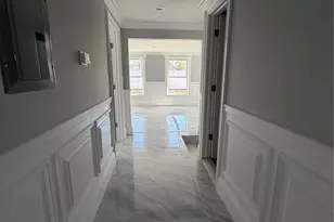 24 Underhill Ave, Roosevelt, NY 11575 - Photo 25
