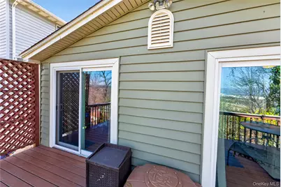 19 Samstag Avenue, Ossining, NY 10562 - Photo 21