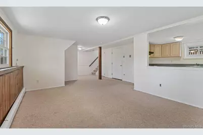 31 Sunset Drive, Huntington, NY 11743 - Photo 21