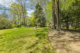 31 Sunset Dr, Huntington, NY 11743 - Photo 35