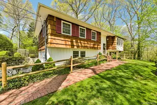 31 Sunset Dr, Huntington, NY 11743 - Photo 37