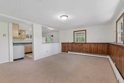 31 Sunset Drive, Huntington, NY 11743 - Photo 23