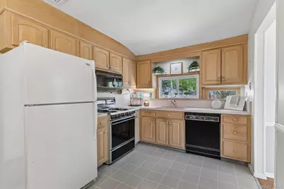 31 Sunset Drive, Huntington, NY 11743 - Photo 11