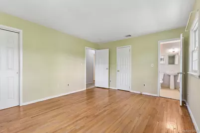 31 Sunset Drive, Huntington, NY 11743 - Photo 19