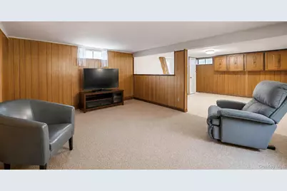 22 Beacon Drive, Sound Beach, NY 11789 - Photo 27