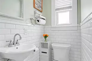 282 Houston Ave, Mineola, NY 11501 - Photo 21