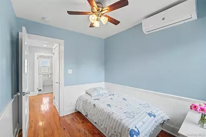 282 Houston Avenue, Mineola, NY 11501 - Photo 29