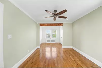 282 Houston Avenue, Mineola, NY 11501 - Photo 25