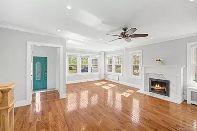 282 Houston Avenue, Mineola, NY 11501 - Photo 7