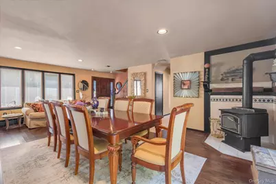 358 Fire Island Avenue, Babylon, NY 11702 - Photo 9