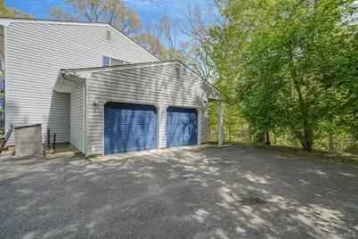 214 Landing Avenue, Smithtown, NY 11787 - Photo 3