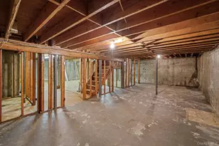 214 Landing Ave, Smithtown, NY 11787 - Photo 43