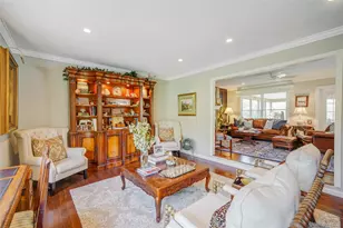 10 Mink Ln, East Setauket, NY 11733 - Photo 17