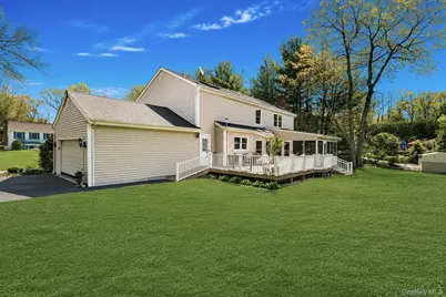 10 Mink Lane, East Setauket, NY 11733 - Photo 7