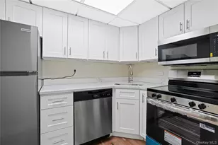1 David Ln, Yonkers, NY 10701 - Photo 7