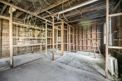 151 Summit Place, Bronx, NY 10463 - Photo 9