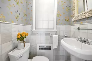 32 Huntington Dr, Yonkers, NY 10704 - Photo 25