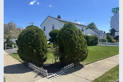 1 Hamlet Road, Levittown, NY 11756 - Photo 25