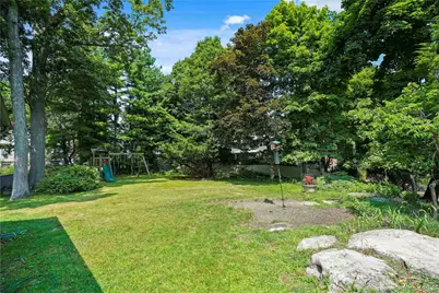 39 Forest Avenue, Hastings on Hudson, NY 10706 - Photo 23