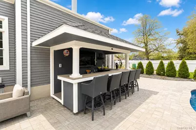 14 Michalis Court, West Islip, NY 11795 - Photo 21