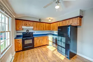 13A Homeland Dr, Huntington, NY 11743 - Photo 9
