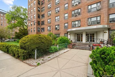 3103 Fairfield Avenue #4K, Bronx, NY 10463 - Photo 3