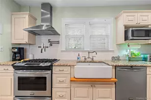 9 Ormond St, Rockville Centre, NY 11570 - Photo 15
