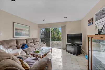 7906 214th Street, Oakland Gardens, NY 11364 - Photo 15
