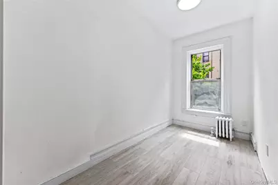 526 W 175th Street, New York, NY 10033 - Photo 13