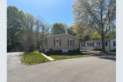 101 West Lane #20B Witt Lane, Riverhead, NY 11901 - Photo 1