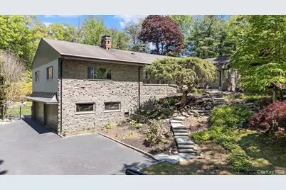 55 Rolling Hill Lane, Old Westbury, NY 11568 - Photo 35