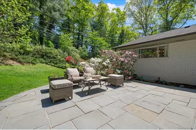 55 Rolling Hill Lane, Old Westbury, NY 11568 - Photo 39