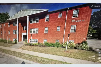 1100 Peterhoff Street #A11, Valley Stream, NY 11580 - Photo 1