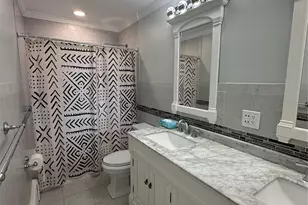 59 Dover St, Lindenhurst, NY 11757 - Photo 11