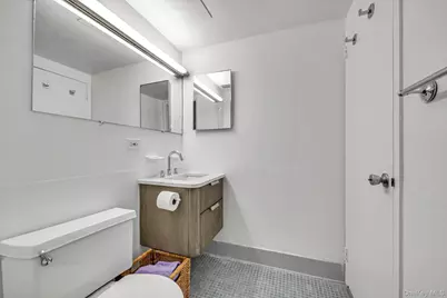 77 Bleecker Street #105, New York, NY 10012 - Photo 25
