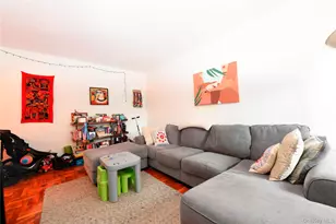 762 Brady Ave, Bronx, NY 10462 - Photo 7