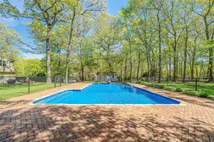 4 Carol Ct, Mount Sinai, NY 11766 - Photo 29