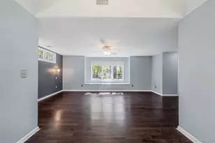 4 Carol Ct, Mount Sinai, NY 11766 - Photo 13