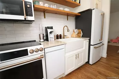 570 Broadway #A3, Lynbrook, NY 11563 - Photo 15