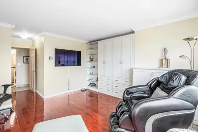 17-85 215th Street #14D, Bayside, NY 11360 - Photo 19