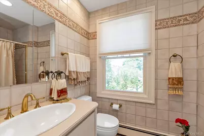 1051 Roselle Place, Woodmere, NY 11598 - Photo 13