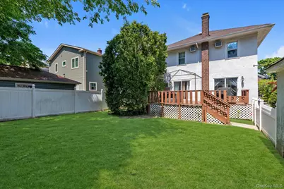 1051 Roselle Place, Woodmere, NY 11598 - Photo 17