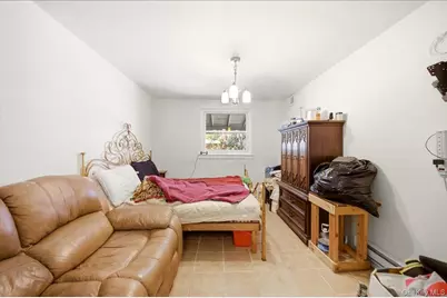 193 Kearney Avenue, Bronx, NY 10465 - Photo 7