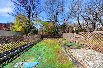 193 Kearney Avenue, Bronx, NY 10465 - Photo 17