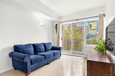 3519 Leavitt Street #4B, Flushing, NY 11354 - Photo 5