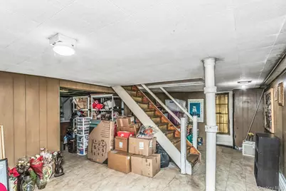 325 N Service Road, Roslyn Heights, NY 11577 - Photo 23